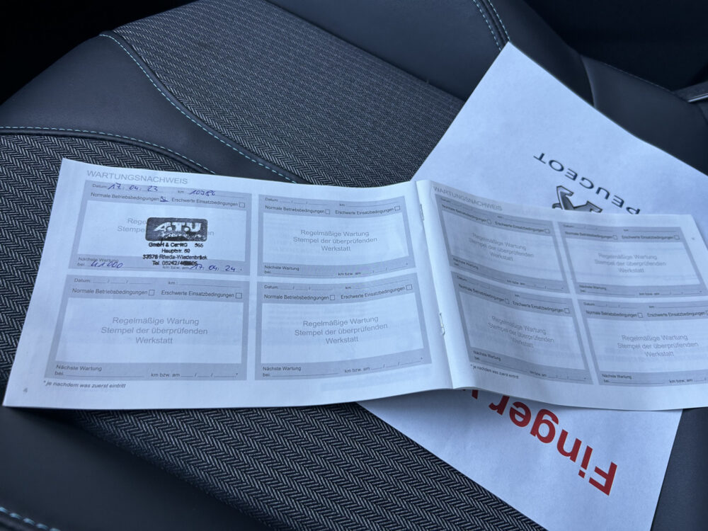 Peugeot 3008 1.6 HYbrid 225 Allure 1e EIGENAAR!! // LED // NAVI + CARPLAY // DODEHOEK DETECTIE // KEYLESS // CAMERA // TREKHAAK!! 14