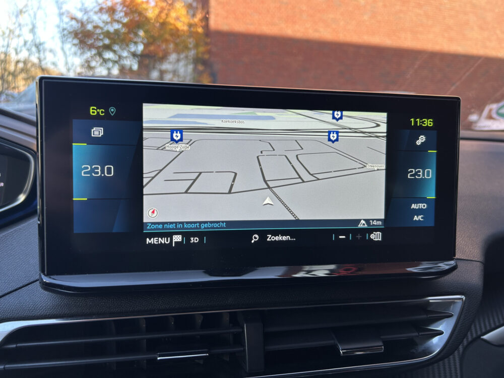 Peugeot 3008 1.6 HYbrid 225 Allure 1e EIGENAAR!! // LED // NAVI + CARPLAY // DODEHOEK DETECTIE // KEYLESS // CAMERA // TREKHAAK!! 15