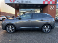 Peugeot 3008 1.6 HYbrid 225 Allure 1e EIGENAAR!! // LED // NAVI + CARPLAY // DODEHOEK DETECTIE // KEYLESS // CAMERA // TREKHAAK!! 37