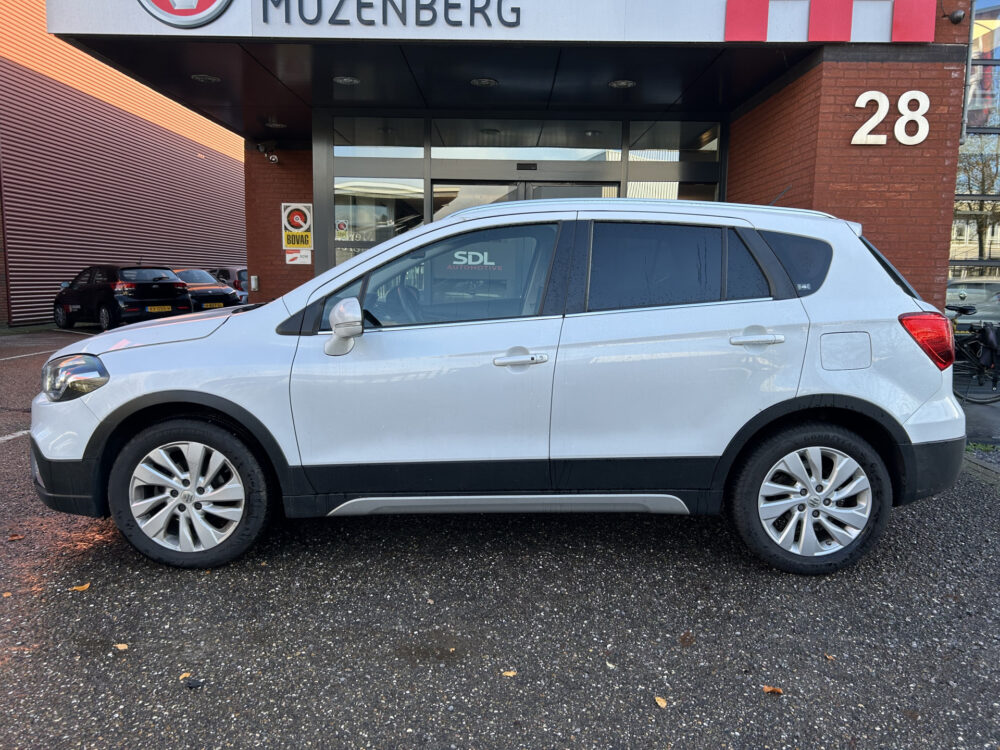 Suzuki S-Cross 1.0 Boosterjet Select 1e EIGENAAR!! // FULL LED // NAVI + CARPLAY // KEYLESS // CAMERA // CRUISE // STOELVERWARMING!! 3