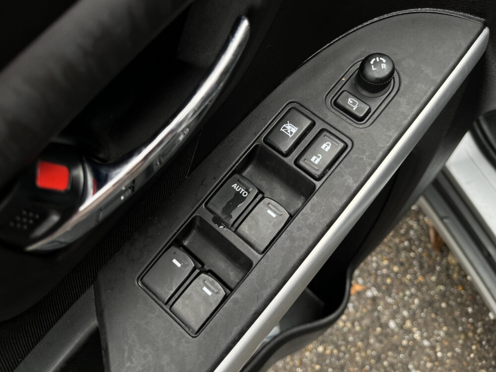 Suzuki S-Cross 1.0 Boosterjet Select // LED // KEYLESS // CAMERA+SENSOREN // CRUISE // NAVI+CARPLAY // STOELVERWARMING // 17