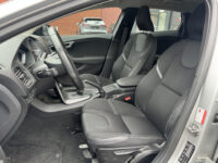 Volvo V40 2.0 T2 Momentum // NAVI // PDC // CLIMA // CRUISE // LED KOPLAMPEN // BLUETOOTH // 37
