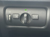 Volvo V40 2.0 T2 Momentum // NAVI // PDC // CLIMA // CRUISE // LED KOPLAMPEN // BLUETOOTH // 49