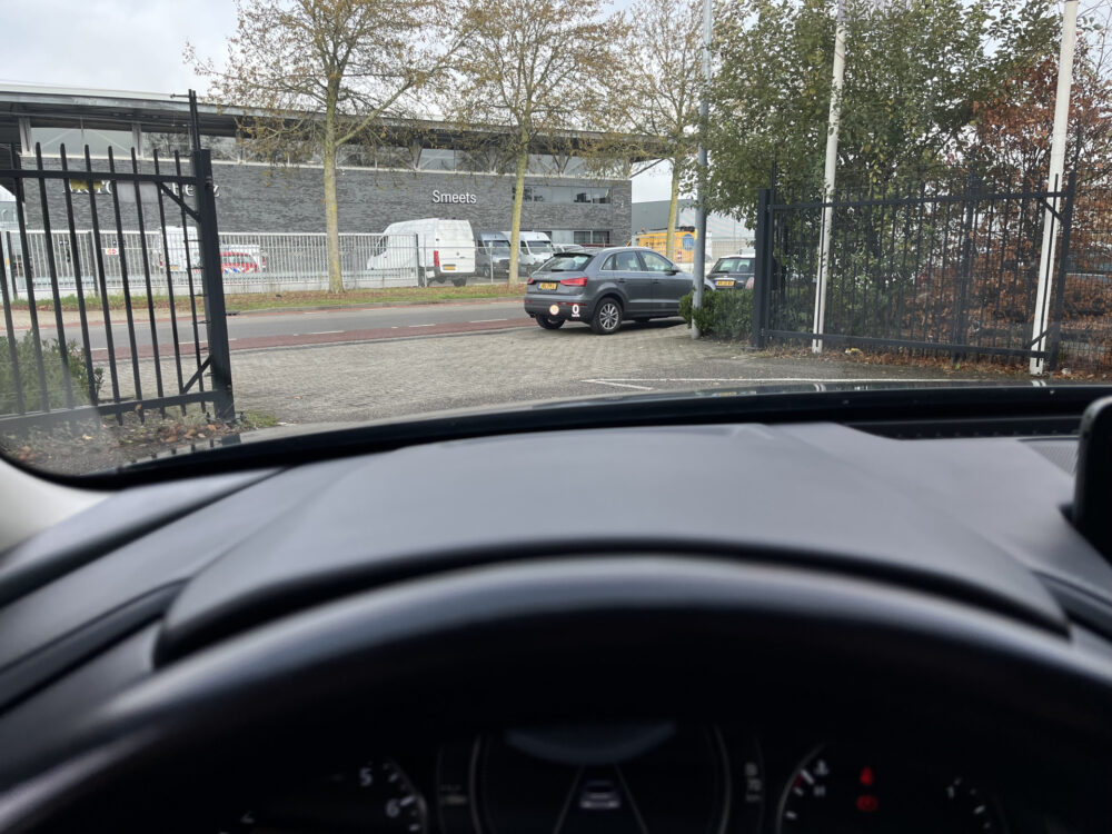 Mazda CX-30 2.0 e-SkyActiv-X M Hybrid Luxury // ADAPT. CRUISE // 360 CAMERA+SENSOREN // BOSE AUDIO // NAVI+CARPLAY // FULL LED // KEYLESS // 23