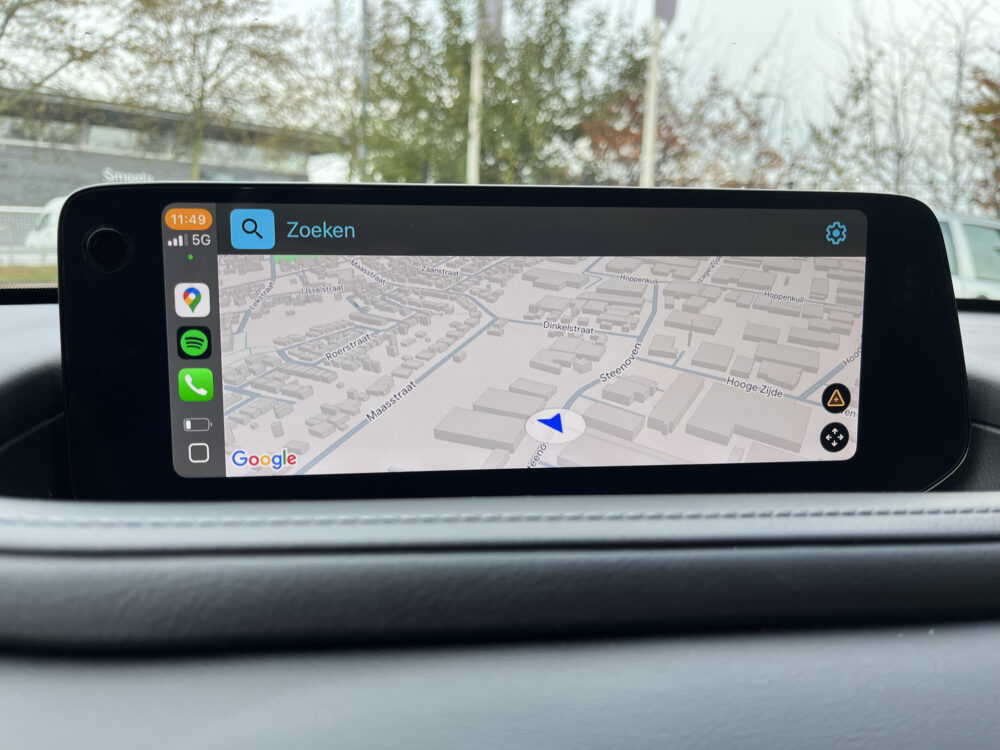 Mazda CX-30 2.0 e-SkyActiv-X M Hybrid Luxury // ADAPT. CRUISE // 360 CAMERA+SENSOREN // BOSE AUDIO // NAVI+CARPLAY // FULL LED // KEYLESS // 33