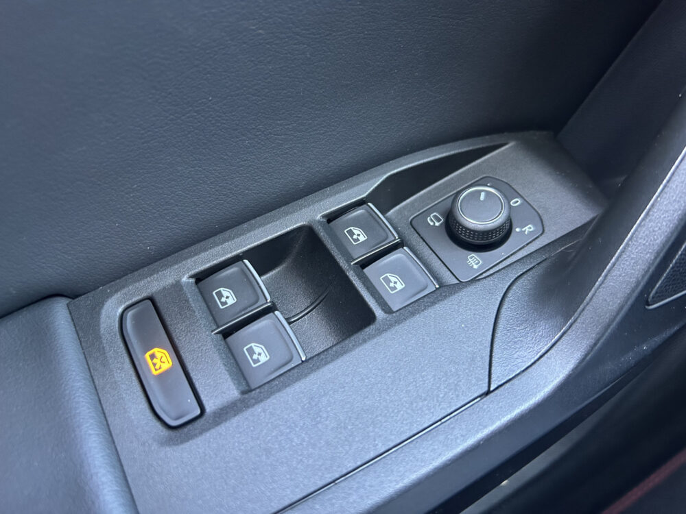 SEAT Leon Sportstourer 1.4 TSI eHybrid PHEV FR // LED // NAVI // PDC V+A // CAMERA // STOEL + STUURWIELVERWARMING // ADAPTIV. CRUISE 18