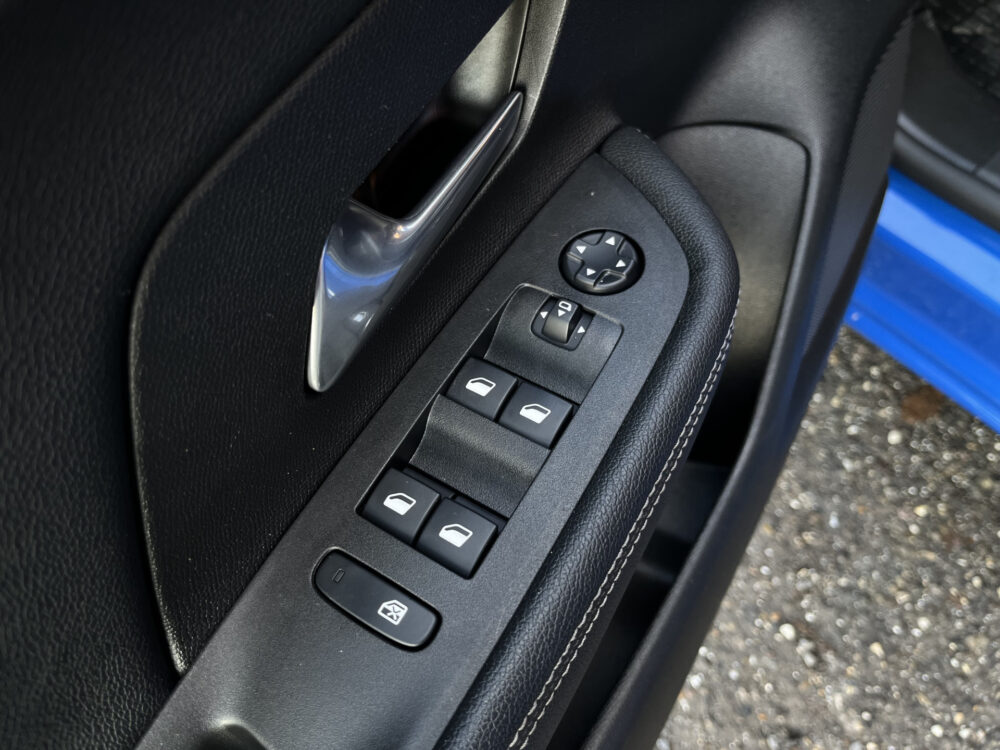 Opel Mokka 1.2 Turbo GS Line // DODEHOEK // ADAPT. CRUISE // CAMERA+SENSOREN // CLIMA // STOELVERWARMING // KEYLESS // 15