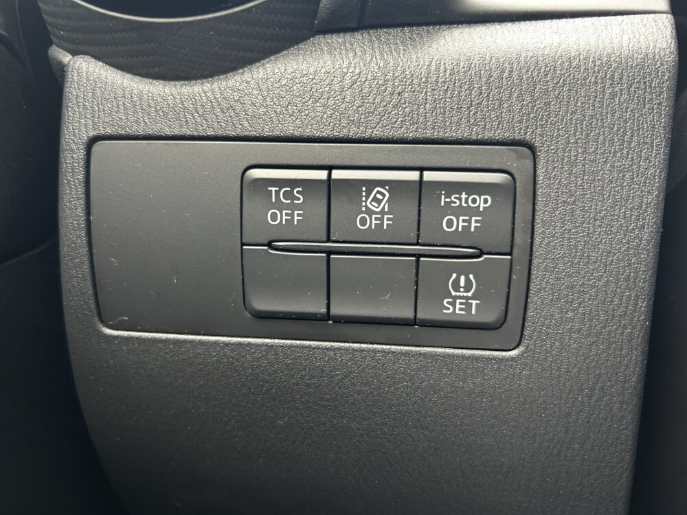 Mazda CX-3 2.0 SkyActiv-G 120 GT-M Line // LED // NAVI // CAMERA // HUD // KEYLESS // HALF-LEDER 20