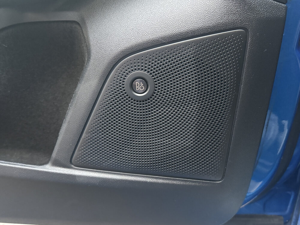 Ford FOCUS Wagon 1.5 EcoBoost ST Line Business // B&O AUDIO // SCHUIF KANTEL DAK // NAVI // CAMERA // TREKHAAK 22