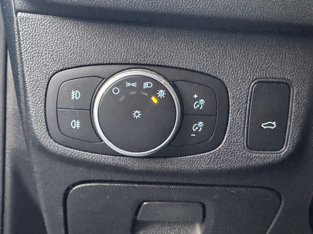 Ford FOCUS Wagon 1.5 EcoBoost ST Line Business // B&O AUDIO // SCHUIF KANTEL DAK // NAVI // CAMERA // TREKHAAK 23