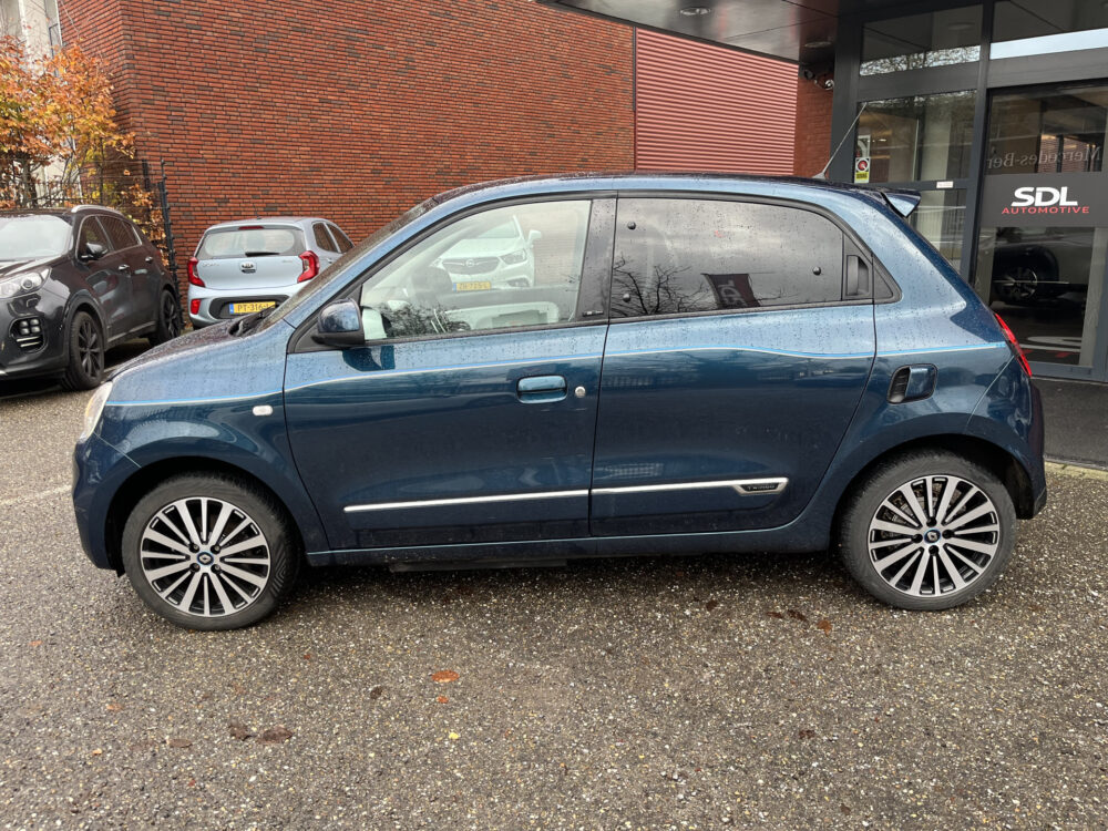 Renault Twingo Z.E. R80 Intens // LED // PARKEERCAMERA // CLIMA // CRUISE // STOELVERWARMING // APPLE-ANDROID AUTO // 2