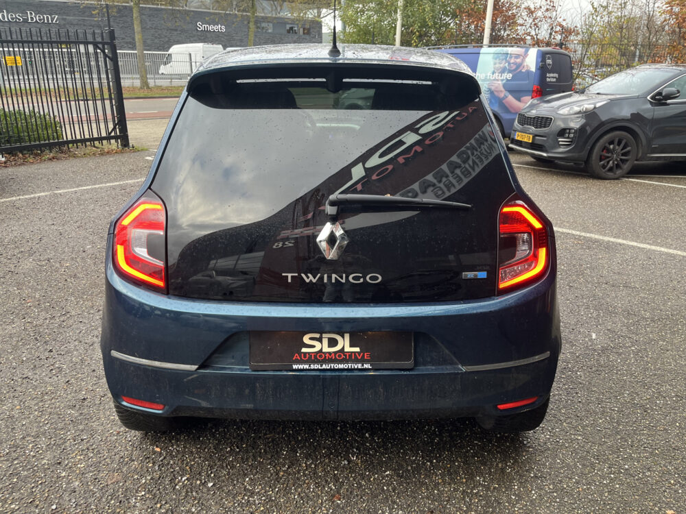 Renault Twingo Z.E. R80 Intens // LED // PARKEERCAMERA // CLIMA // CRUISE // STOELVERWARMING // APPLE-ANDROID AUTO // 4