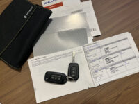 Renault Twingo Z.E. R80 Intens // LED // PARKEERCAMERA // CLIMA // CRUISE // STOELVERWARMING // APPLE-ANDROID AUTO // 65