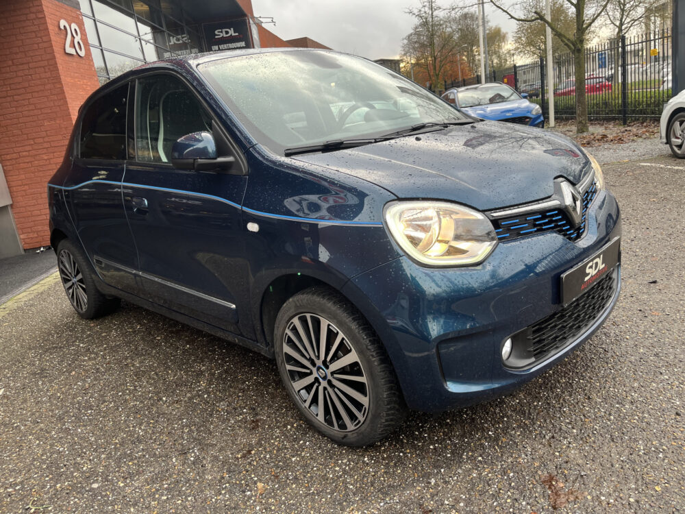Renault Twingo Z.E. R80 Intens // LED // PARKEERCAMERA // CLIMA // CRUISE // STOELVERWARMING // APPLE-ANDROID AUTO // 7