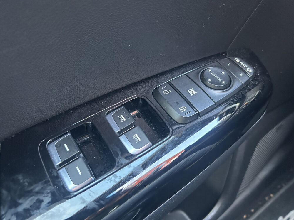 Kia Sportage 1.6 T-GDI 4WD GT-Line // FULL LED // NAVI + CARPLAY // CAMERA // JBL AUDIO // KEYLESS // STOEL + STUURWIELVERWARMING // ADAPTIV. 24