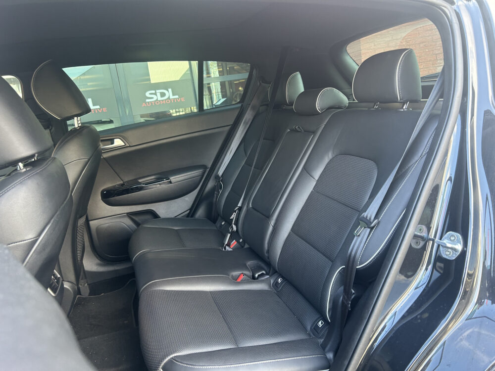 Kia Sportage 1.6 T-GDI 4WD GT-Line // FULL LED // NAVI + CARPLAY // CAMERA // JBL AUDIO // KEYLESS // STOEL + STUURWIELVERWARMING // ADAPTIV. 31