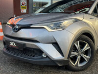 Toyota C-HR 1.8 Hybrid Style // LED VERLICHTING // NAVI // CAMERA // ADAPTIVE CRUISE // CLIMA // DODENHOEK SENSOR // 39