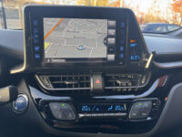 Toyota C-HR 1.8 Hybrid Style // LED VERLICHTING // NAVI // CAMERA // ADAPTIVE CRUISE // CLIMA // DODENHOEK SENSOR // 49