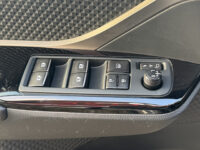 Toyota C-HR 1.8 Hybrid Style // LED VERLICHTING // NAVI // CAMERA // ADAPTIVE CRUISE // CLIMA // DODENHOEK SENSOR // 58