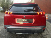 Peugeot 2008 1.2 PureTech Allure // LED // NAVI + CARPLAY // PDC V+A // CAMERA // CLIMA // HALF-LEDER 38