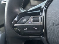 Peugeot 2008 1.2 PureTech Allure // LED // NAVI + CARPLAY // PDC V+A // CAMERA // CLIMA // HALF-LEDER 42