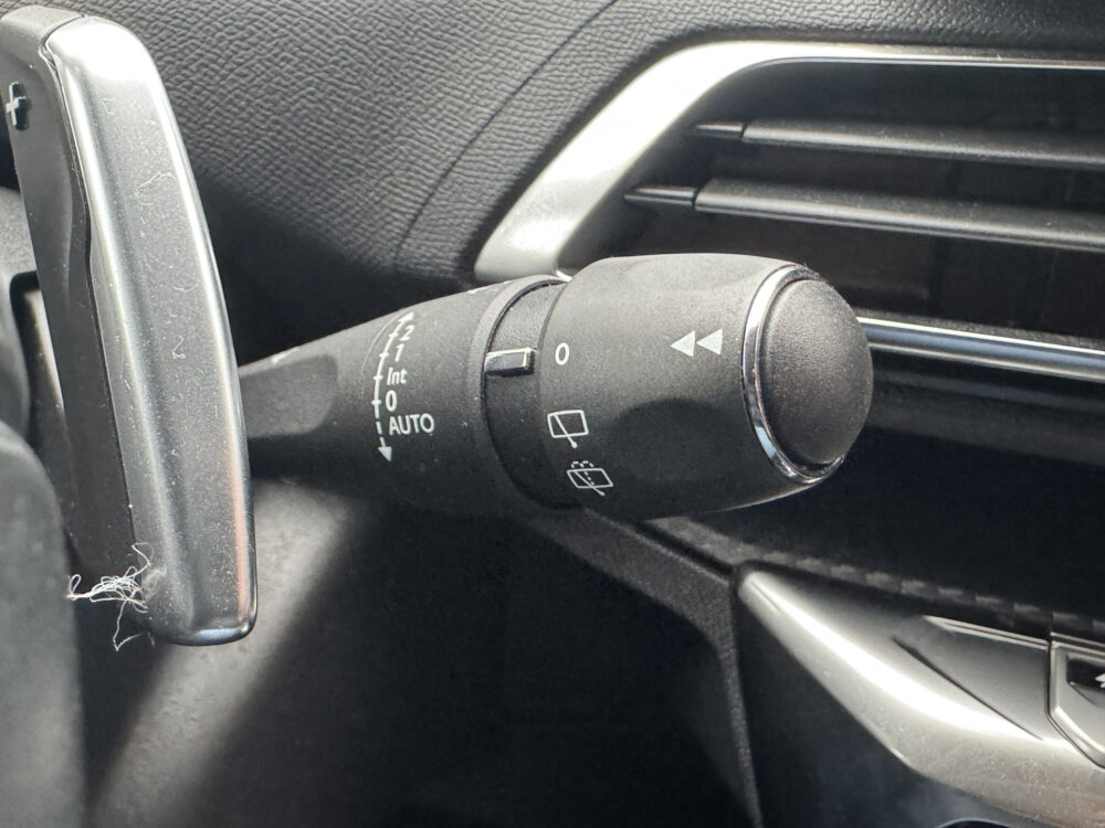 Peugeot 3008 1.6 HYbrid 225 Allure // NAVI // CAMERA // CLIMA // CRUISE // STOELVERWARMING // APPLE CARPLAY - ANDROID AUTO // 23