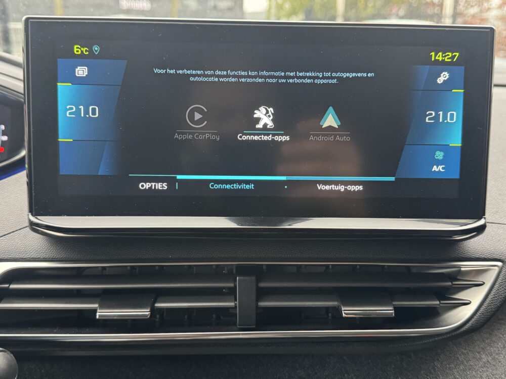 Peugeot 3008 1.6 HYbrid 225 Allure // ADAPTIVE CRUISE // CAMERA // NAVI // STOELVERWARMING // CLIMA // 19