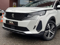Peugeot 3008 1.6 HYbrid 225 Allure // ADAPTIVE CRUISE // CAMERA // NAVI // STOELVERWARMING // CLIMA // 37