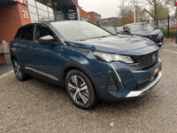 Peugeot 3008 1.6 HYbrid 225 Allure 1e EIGENAAR // DODEHOEK // HALF LEDER // CAMERA+SENSOREN // NAVI+CARPLAY // STOELVERWARMING // CLIMA // 40