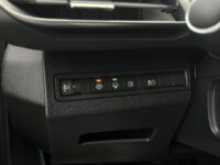 Peugeot 3008 1.6 HYbrid 225 Allure 1e EIGENAAR // ADAPT. CRUISE // KEYLESS // DODEHOEK // CAMERA+SENSOREN // NAVI+CARPLAY // HALF LEDER // 46