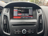 Ford FOCUS Wagon 1.5 ST-Line 183 PK!!! // NAVI // PDC // CRUISE // CLIMA // TREKHAAK // BLUETOOTH // STOELVERWARMING 46