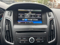 Ford FOCUS Wagon 1.5 ST-Line 183 PK!!! // NAVI // PDC // CRUISE // CLIMA // TREKHAAK // BLUETOOTH // STOELVERWARMING 48