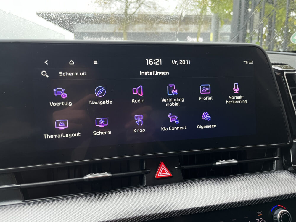 Kia Sportage 1.6 T-GDi Plug-in Hybrid AWD DynamicPlusLine // ADAPT. CRUISE // CAMERA+SENSOREN // NAVI+CARPLAY // STUUR+STOELVERWARMING // 30