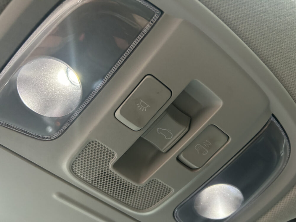 Kia Niro 1.6 GDi PHEV ExecutiveLine // FULL LED // SCHUIF/KANTELDAK // NAVI + CARPLAY // CAMERA // MEMORY SEAT // JBL AUDIO // TREKHAAK!! 13