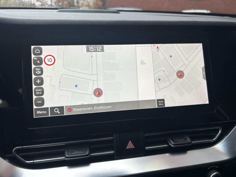 Kia Niro 1.6 GDi PHEV ExecutiveLine // FULL LED // SCHUIF/KANTELDAK // NAVI + CARPLAY // CAMERA // MEMORY SEAT // JBL AUDIO // TREKHAAK!! 15