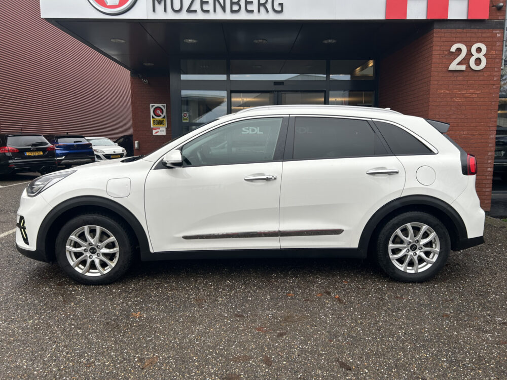 Kia Niro 1.6 GDi PHEV ExecutiveLine // FULL LED // SCHUIF/KANTELDAK // NAVI + CARPLAY // CAMERA // MEMORY SEAT // JBL AUDIO // TREKHAAK!! 3