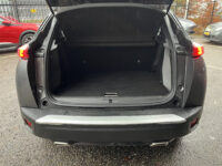 Peugeot 2008 1.2 PureTech Allure // LED // HALF LEDER // KEYLESS // CAMERA+SENSOREN // APPLE-ANDROID AUTO // 43