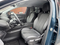 Peugeot 3008 1.6 HYbrid 225 Road Trip 1STE EIGENAAR!! UNIEK 28000KM!!! // CAMERA // NAVI // CRUISE // CLIMA // APPLE CARPLAY - ANDROID AUTO / 40