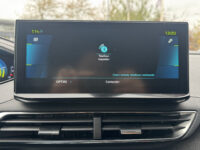 Peugeot 3008 1.6 HYbrid 225 Road Trip 1STE EIGENAAR!! UNIEK 28000KM!!! // CAMERA // NAVI // CRUISE // CLIMA // APPLE CARPLAY - ANDROID AUTO / 51