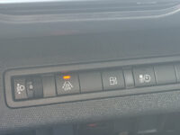 Peugeot 3008 1.6 HYbrid 225 Road Trip 1STE EIGENAAR!! UNIEK 28000KM!!! // CAMERA // NAVI // CRUISE // CLIMA // APPLE CARPLAY - ANDROID AUTO / 57