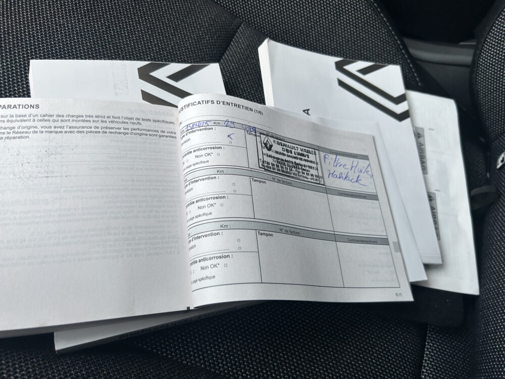 Renault Captur 1.6 E-Tech full hybrid 145 Techno // FULL LED // NAVI + CARPLAY // CAMERA // HALF-LEDER // PDC V+A 14