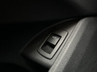 BMW X1 sDrive20i Executive X-Line // LED // LEDER // HEAD-UP DISPLAY // ELEK. ACHTERKLEP // NAVI // PDC V+A // 56