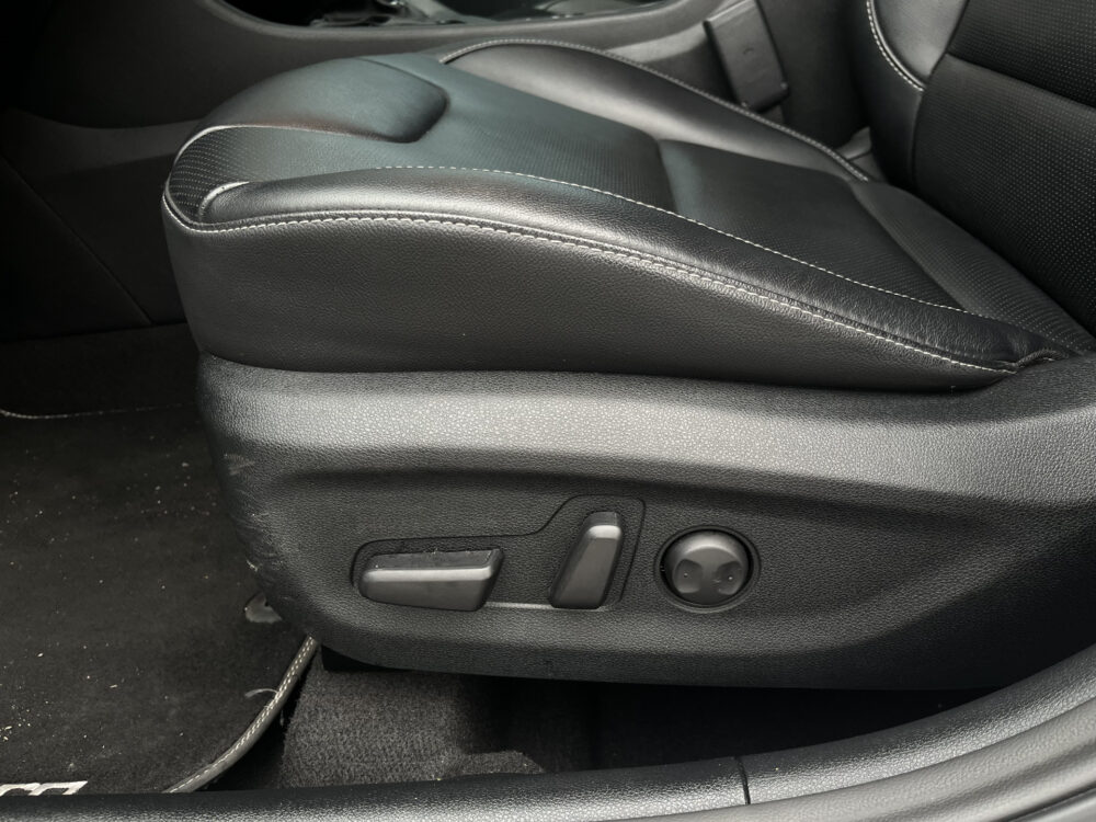 Kia Niro 1.6 GDi Hybrid ExecutiveLine // LED // LEDER // ELEK. STOEL+GEHEUGEN // JBL AUDIO // DODEHOEK // CAMERA+SENSOREN // 15