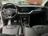 Kia Niro 1.6 GDi Hybrid ExecutiveLine // LED // LEDER // ELEK. STOEL+GEHEUGEN // JBL AUDIO // DODEHOEK // CAMERA+SENSOREN // 53