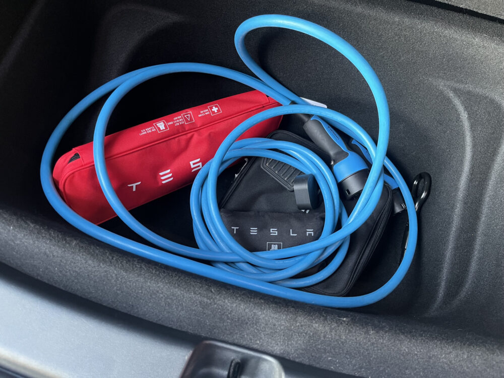 Tesla Model Y RWD 58 kWh 1STE EIGENAAR!! // PANODAK // NAVI // ADAPTIVE CRUISE // CLIMA // AUTOPILOT // 360 CAMERA // LEDEREN BEKLEDING // 36