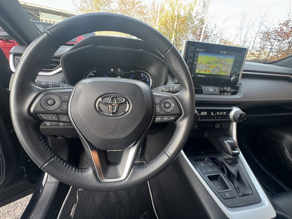 Toyota RAV4 2.5 Hybrid Black Edition // NAVI // ADAPTIVE CRUISE // CAMERA // STOELVERWARMING // ELK. BESTUURDERSSTOEL // 13