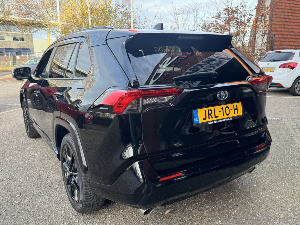 Toyota RAV4 2.5 Hybrid Black Edition // NAVI // ADAPTIVE CRUISE // CAMERA // STOELVERWARMING // ELK. BESTUURDERSSTOEL // 3