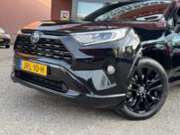 Toyota RAV4 2.5 Hybrid Black Edition // NAVI // ADAPTIVE CRUISE // CAMERA // STOELVERWARMING // ELK. BESTUURDERSSTOEL // 42