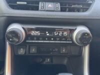 Toyota RAV4 2.5 Hybrid Black Edition // NAVI // ADAPTIVE CRUISE // CAMERA // STOELVERWARMING // ELK. BESTUURDERSSTOEL // 58