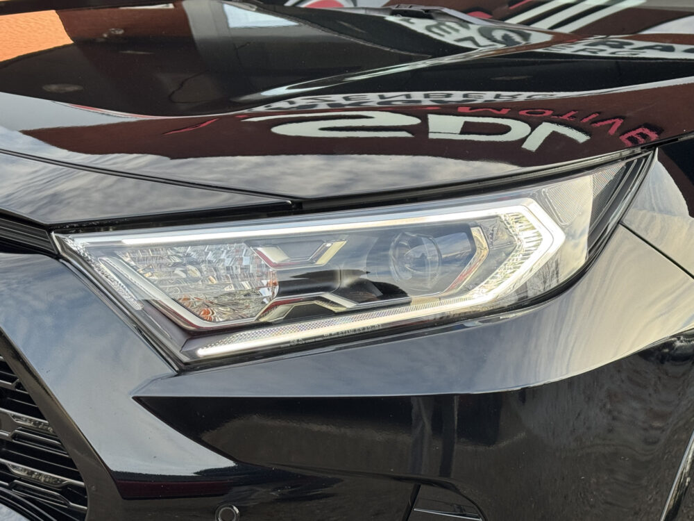 Toyota RAV4 2.5 Hybrid Black Edition // NAVI // ADAPTIVE CRUISE // CAMERA // STOELVERWARMING // ELK. BESTUURDERSSTOEL // 8